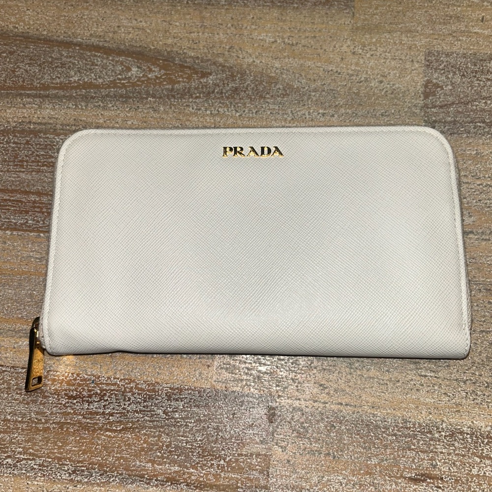 Authentic Pre Owned Prada Off White Saffiano GHW Zippy Long Wallet